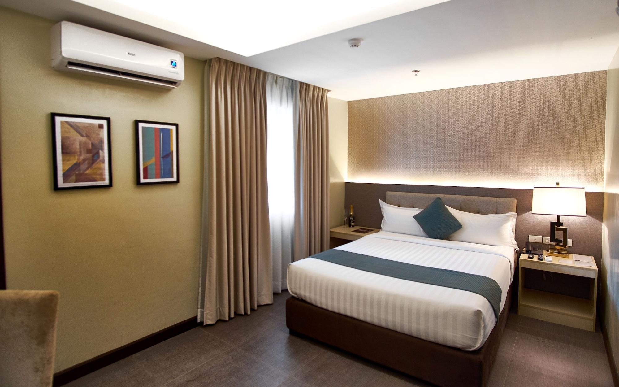 J7 Hotel Iloilo Eksteriør bilde