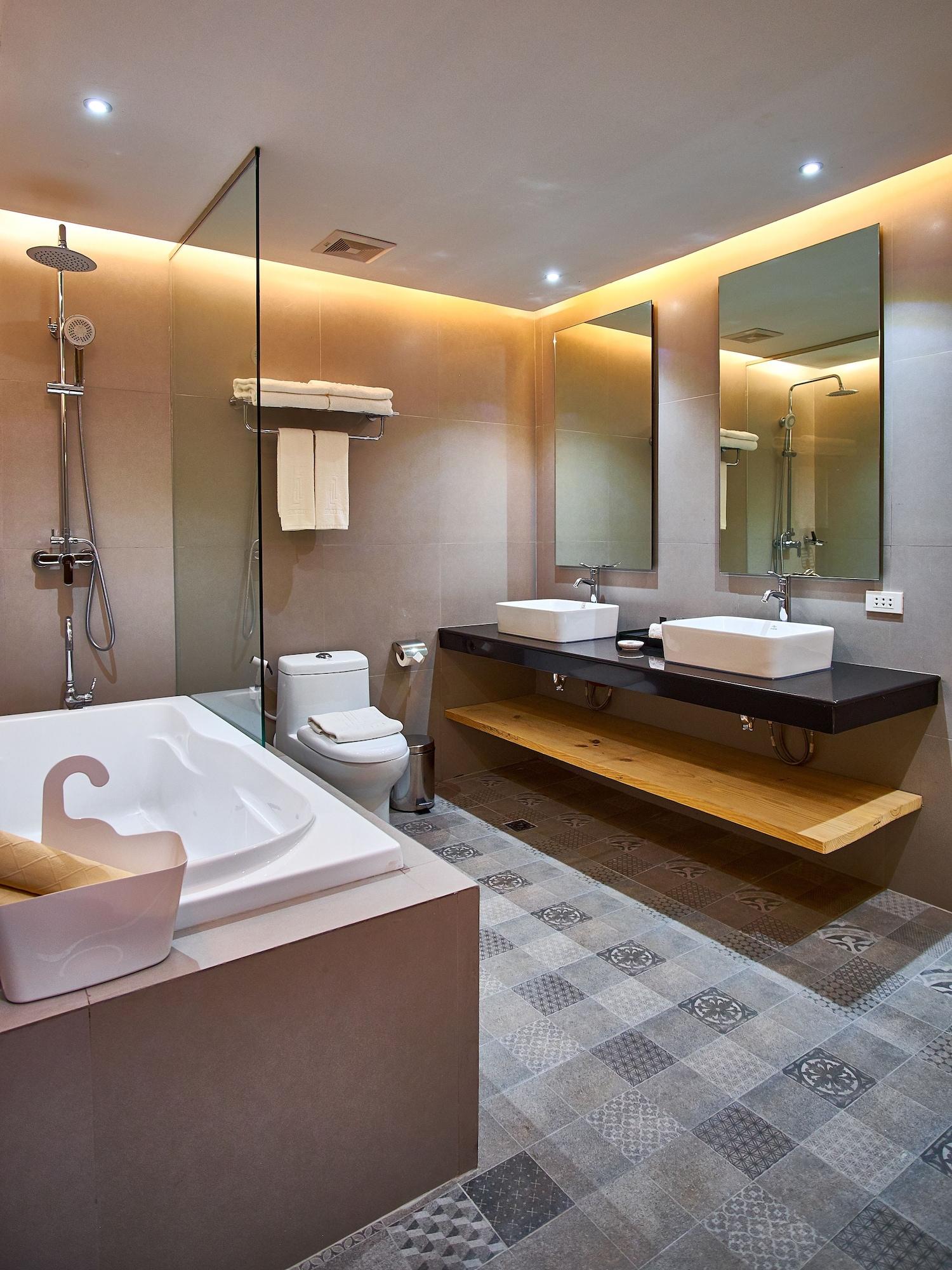 J7 Hotel Iloilo Eksteriør bilde