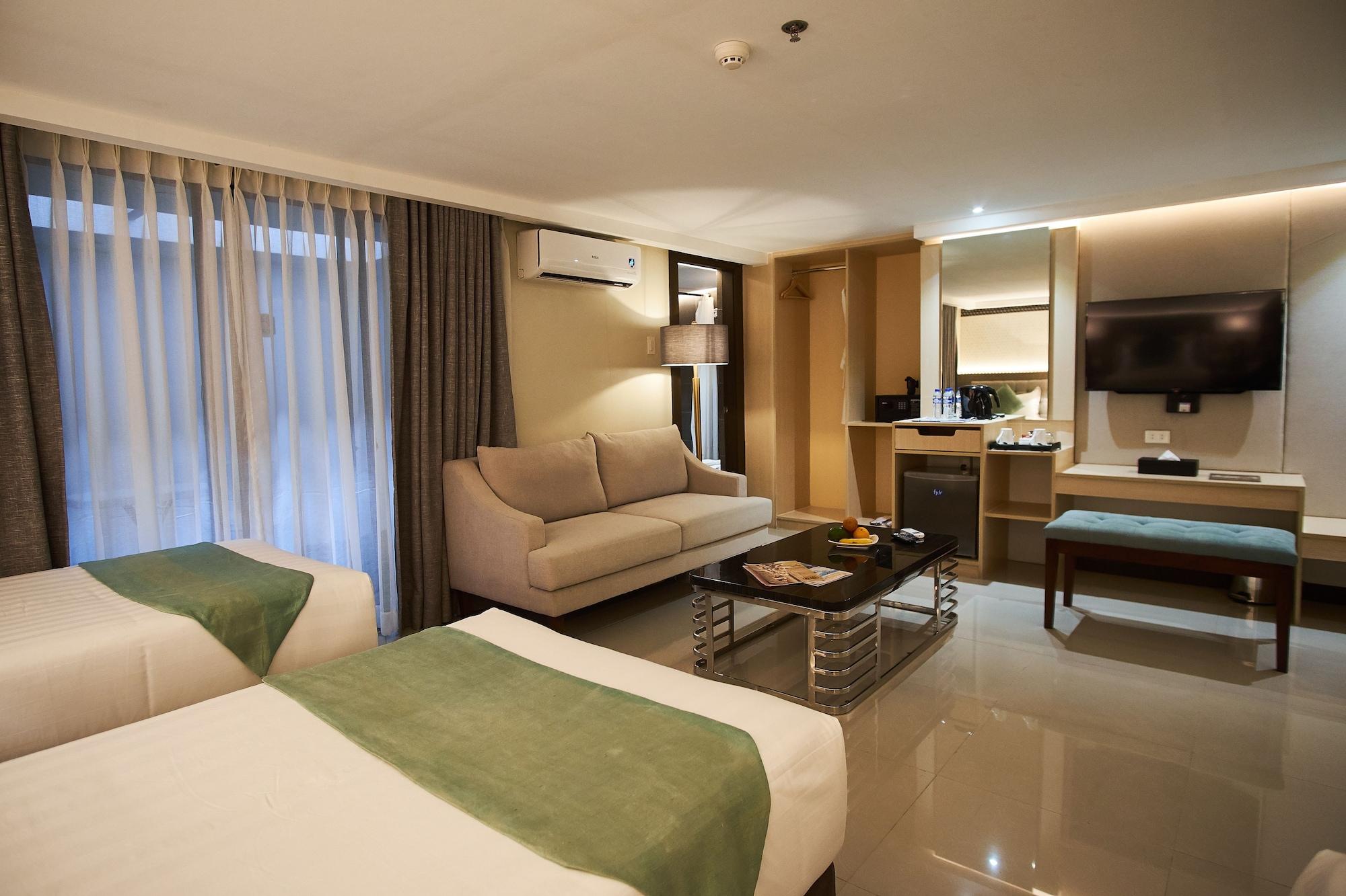 J7 Hotel Iloilo Eksteriør bilde