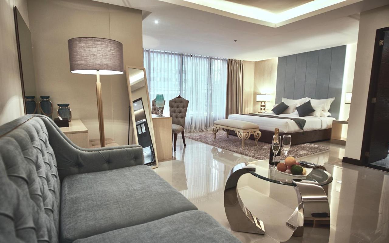 J7 Hotel Iloilo Eksteriør bilde